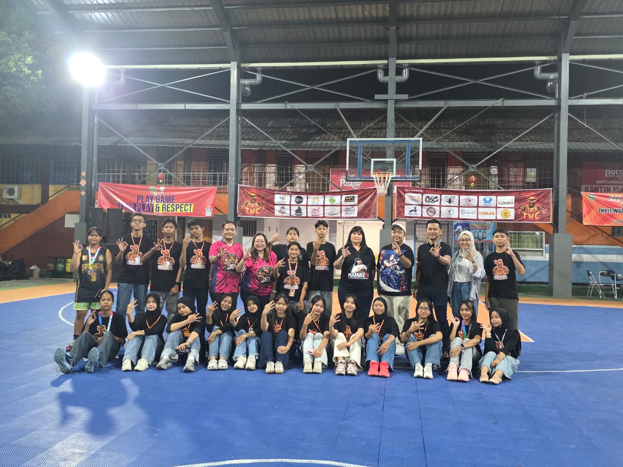 Ekstrakurikuler Basket SMP 3 Madiun Buktikan Diri, Sukses Gelar TWC 3×3 Se-Jawa Timur